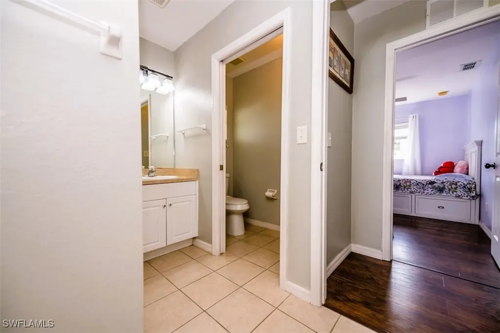 501 NE 24th Terrace Cape Coral FL 33909