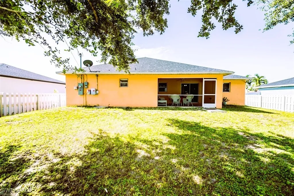 501 NE 24th Terrace Cape Coral FL 33909