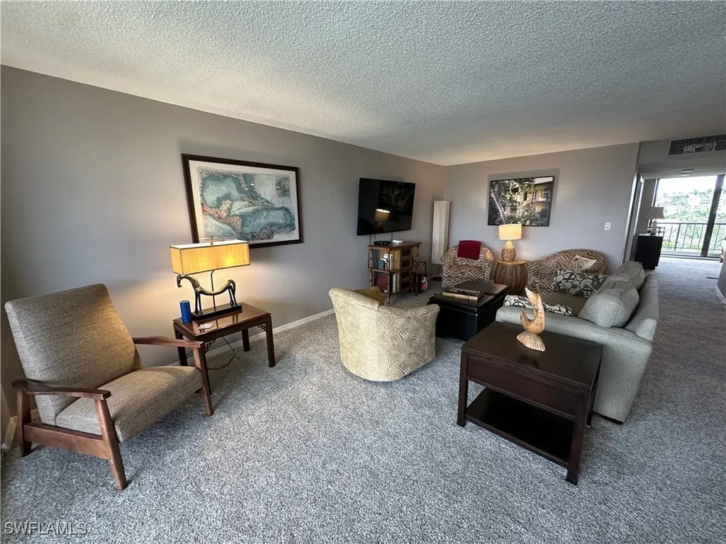 2305 Gulf Shore Boulevard N Naples FL 34103
