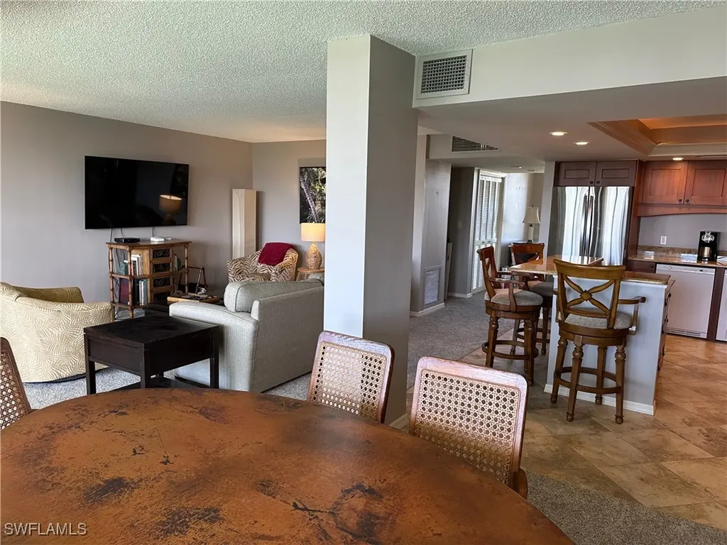 2305 Gulf Shore Boulevard N Naples FL 34103
