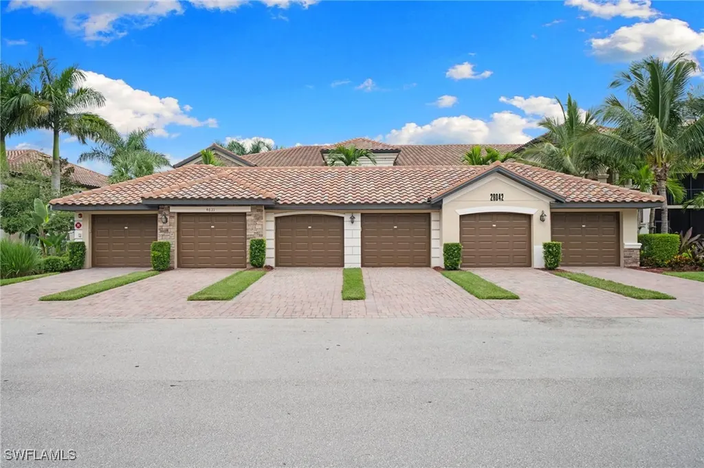 28042 Bridgetown Court Bonita Springs FL 34135