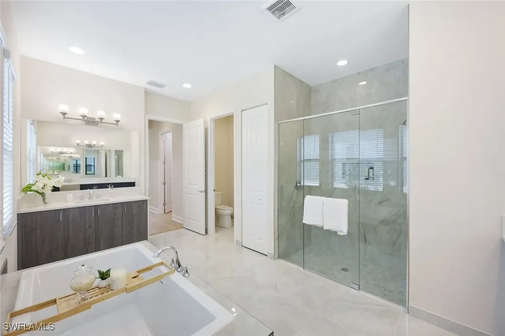 12648 Caballo Court Estero FL 33928