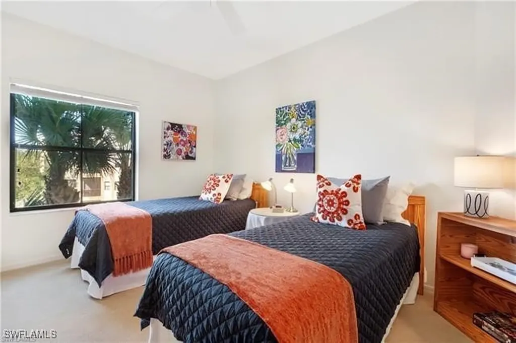 200 Vintage Circle Naples FL 34119