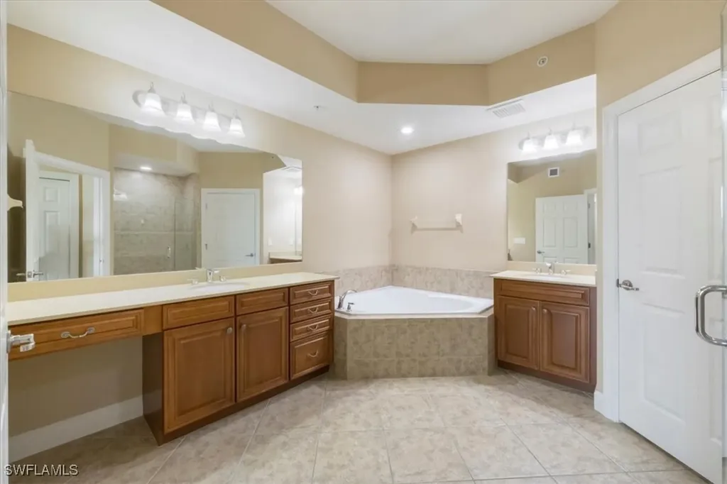 9537 Ironstone Terrace Naples FL 34120