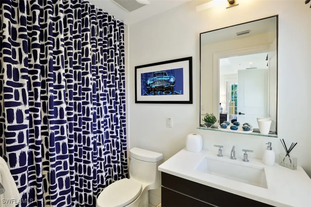 270 5th Avenue S Naples FL 34102