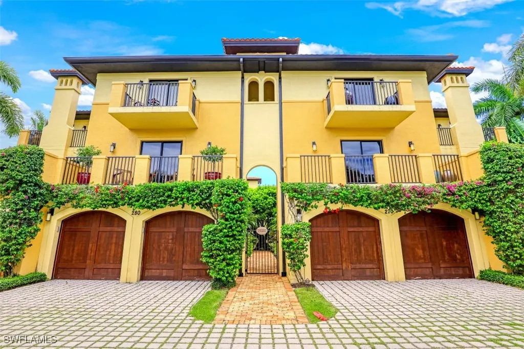 270 5th Avenue S Naples FL 34102