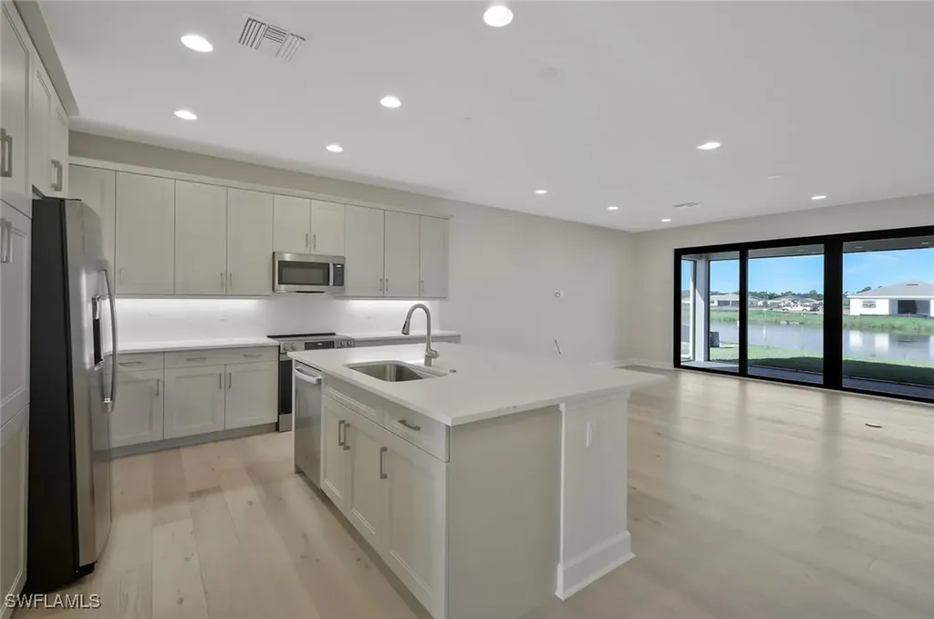 3763 Gilmores Place Fort Myers FL 33905