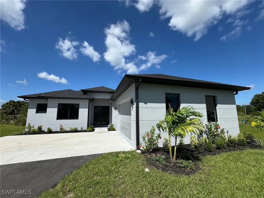 4177 56th Avenue NE Naples FL 34120