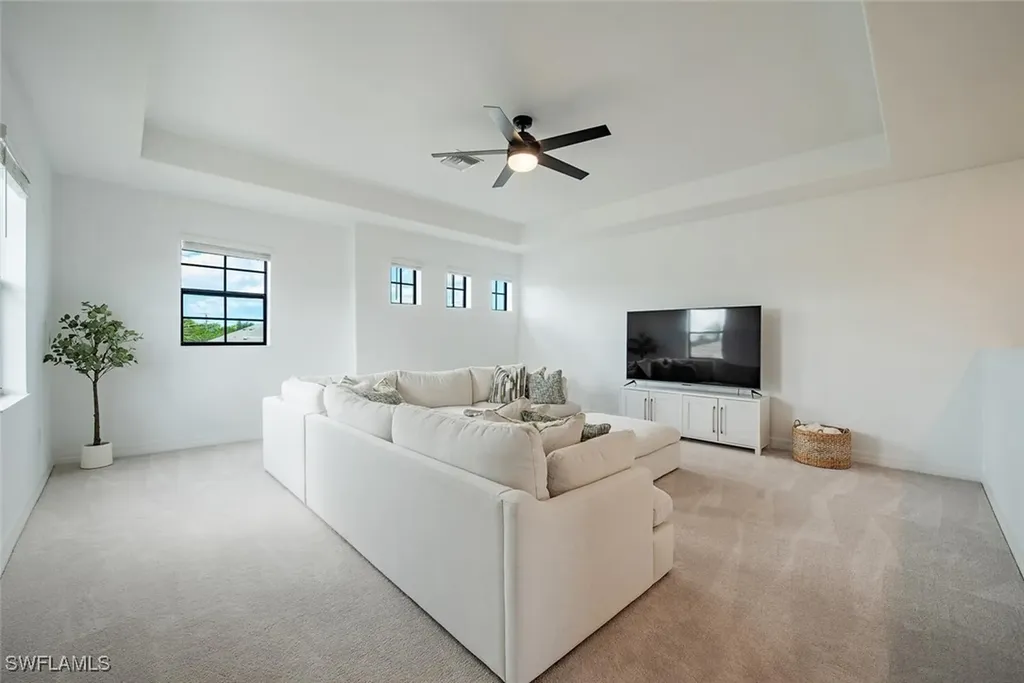 1858 Mustique Street Naples FL 34120