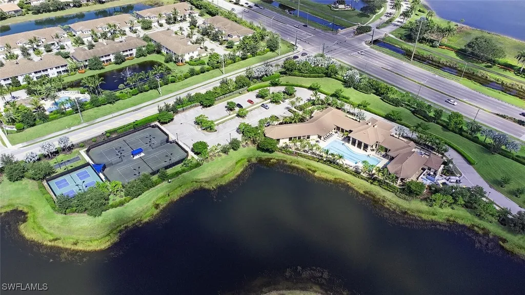 1858 Mustique Street Naples FL 34120