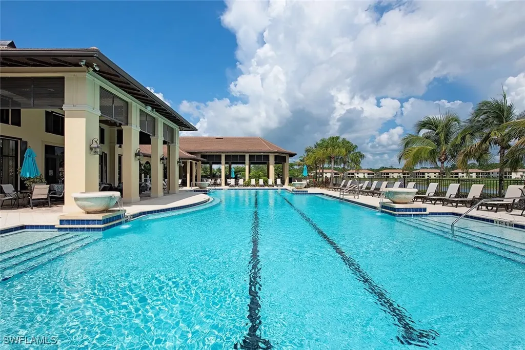 1858 Mustique Street Naples FL 34120