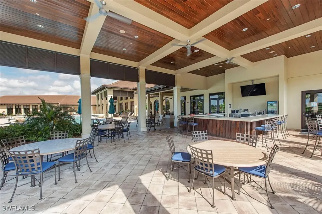 1858 Mustique Street Naples FL 34120
