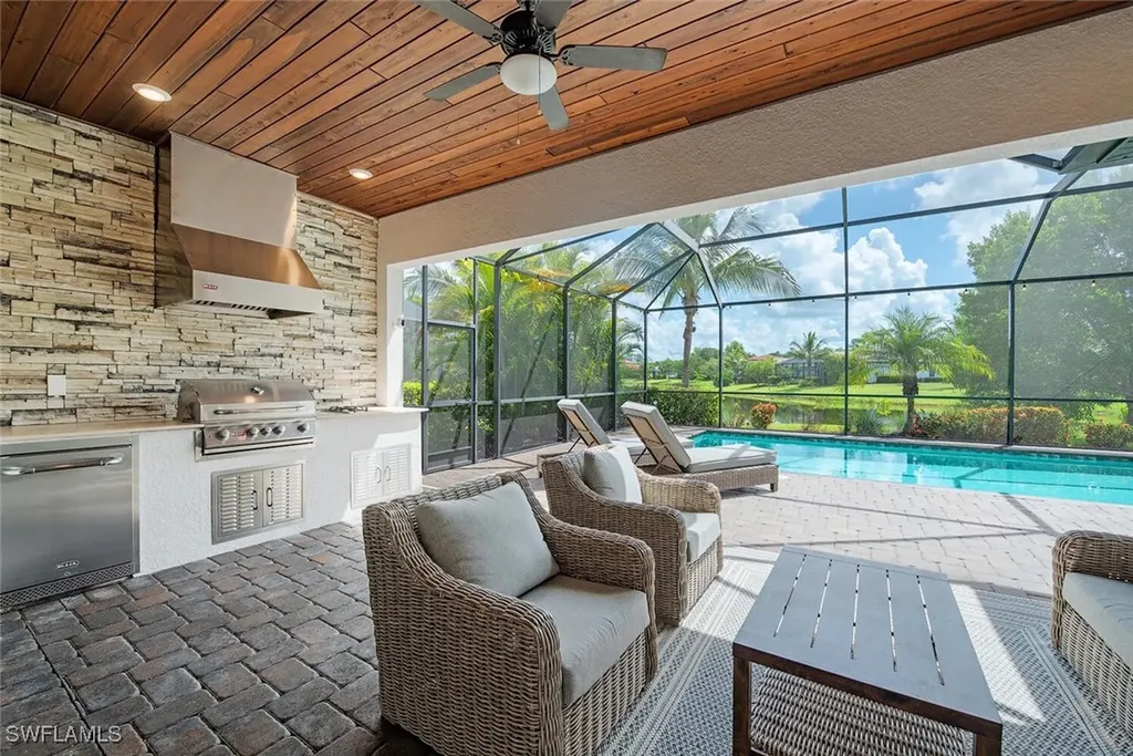 1858 Mustique Street Naples FL 34120