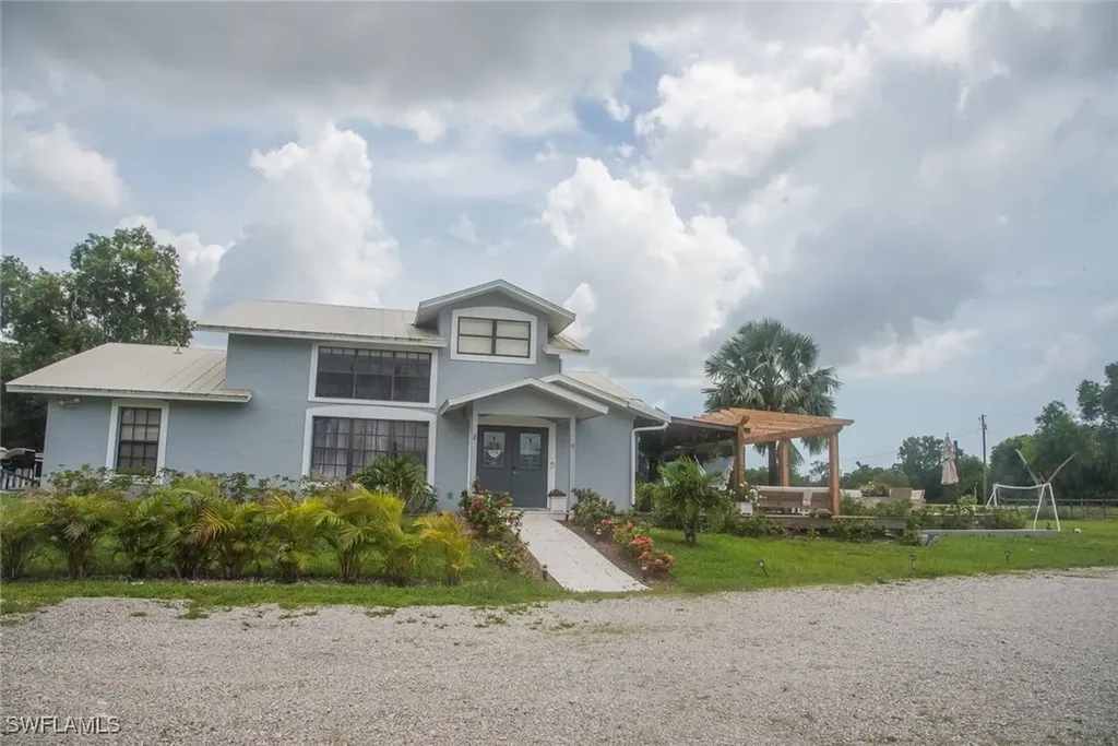 3220 63rd Street SW Naples FL 34105