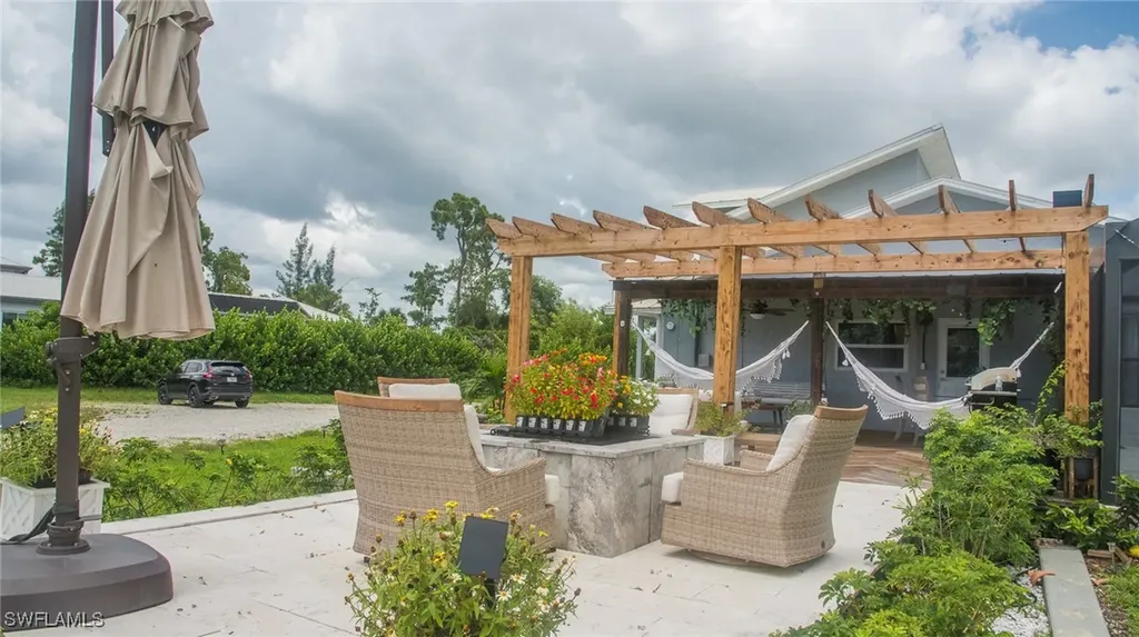 3220 63rd Street SW Naples FL 34105