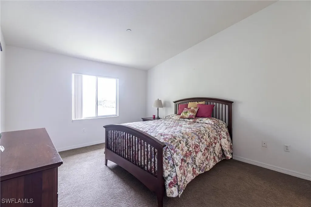 8274 Key Royal Circle Naples FL 34119