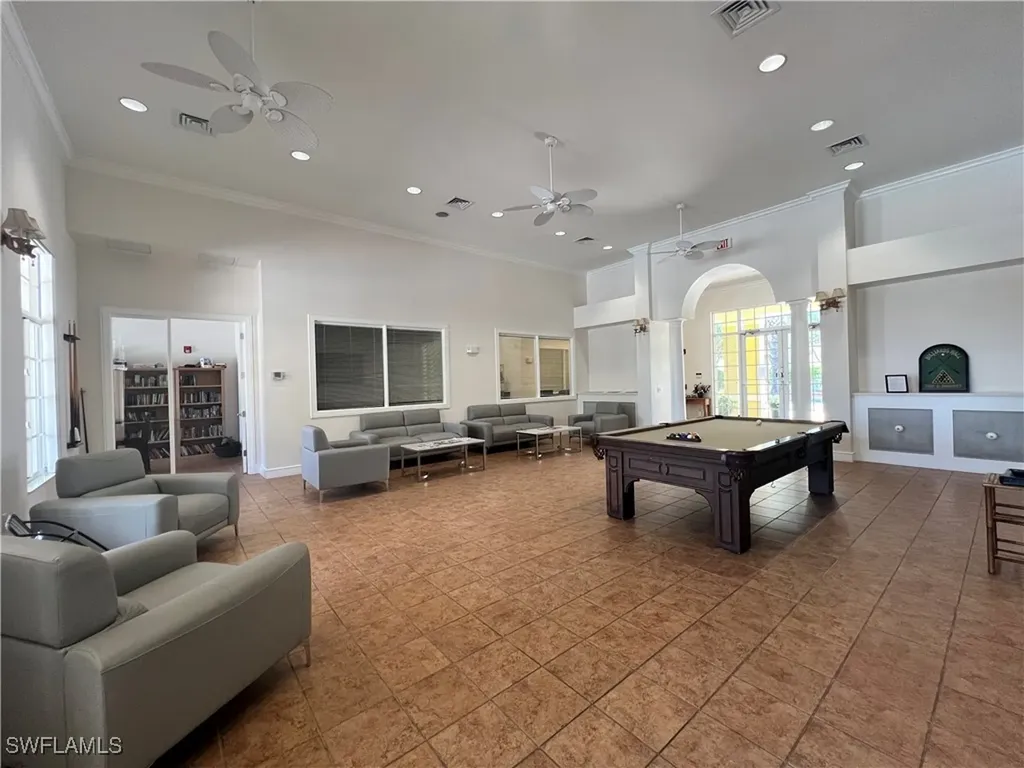 8274 Key Royal Circle Naples FL 34119