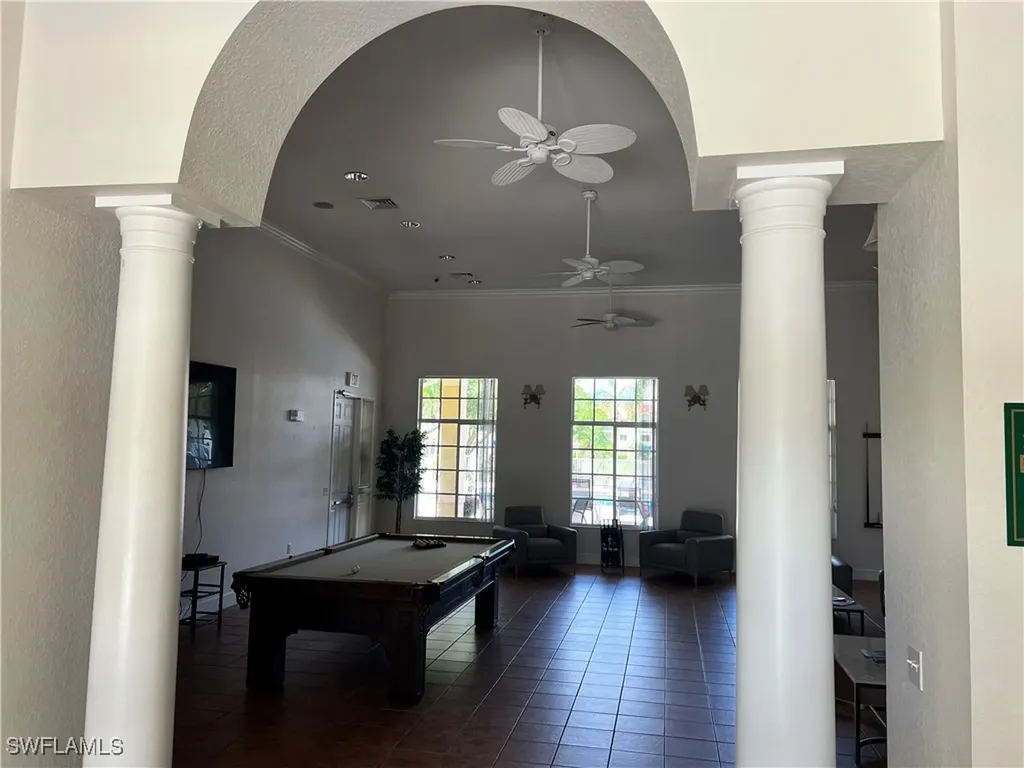 8274 Key Royal Circle Naples FL 34119