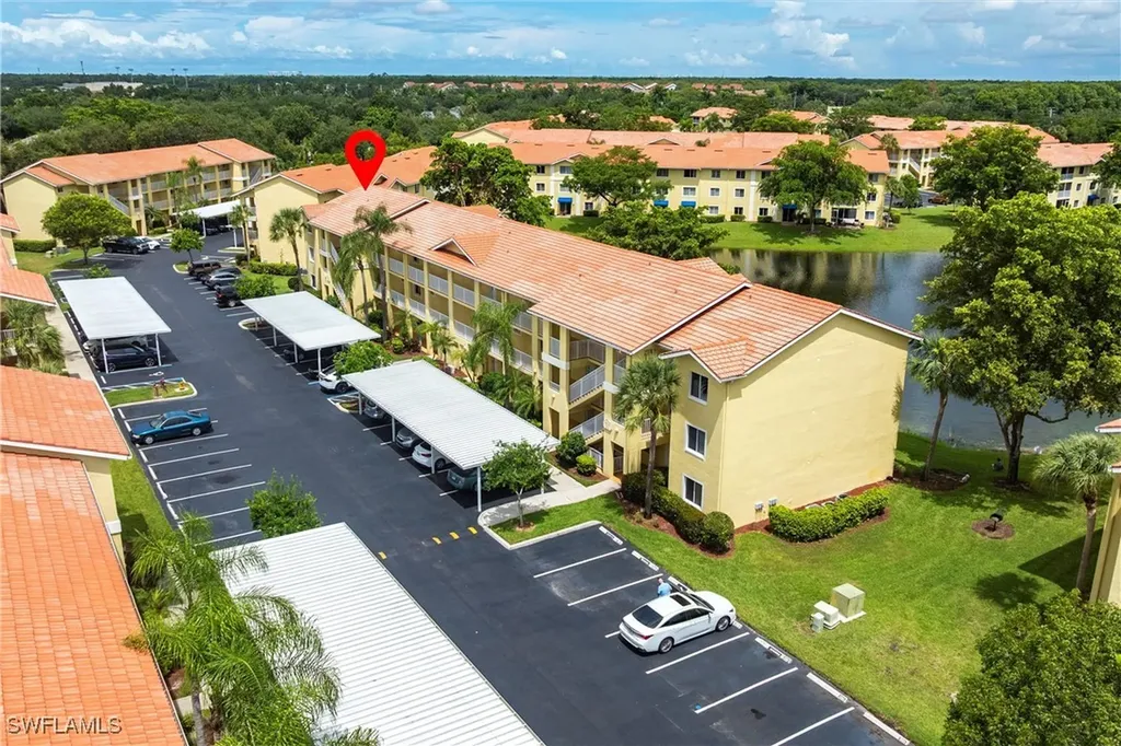 8274 Key Royal Circle Naples FL 34119