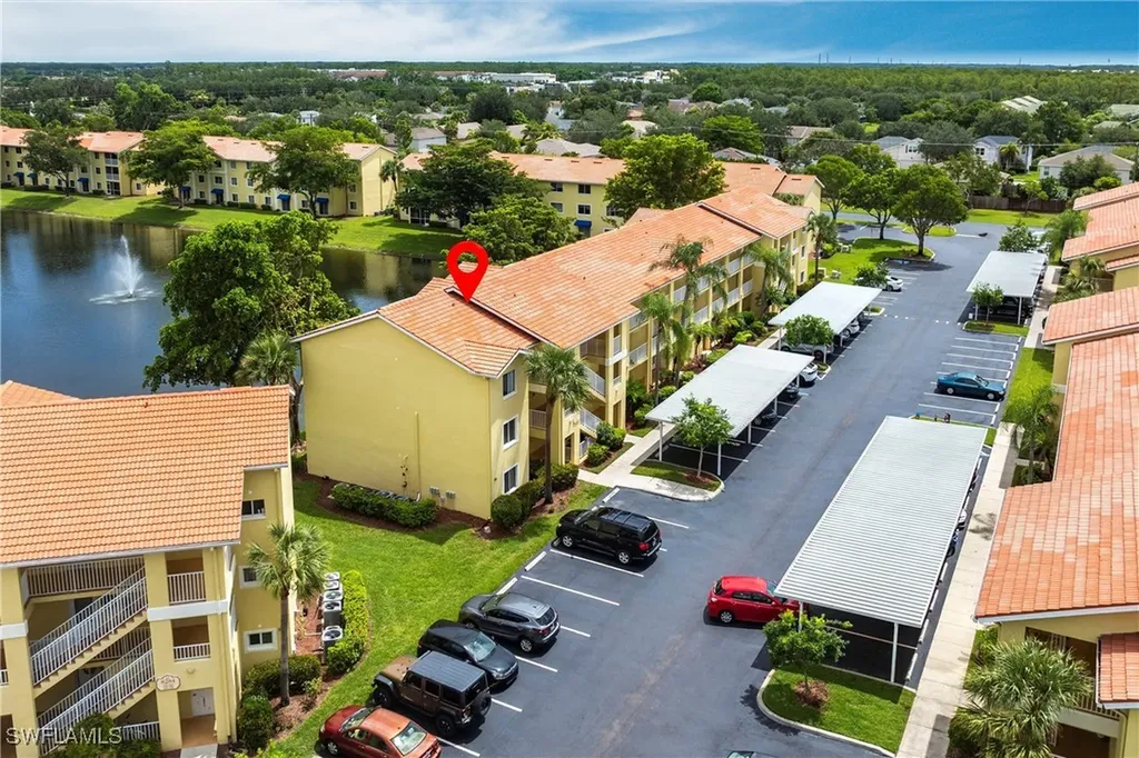 8274 Key Royal Circle Naples FL 34119