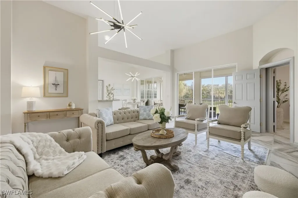 2150 Aberdeen Lane Naples FL 34109