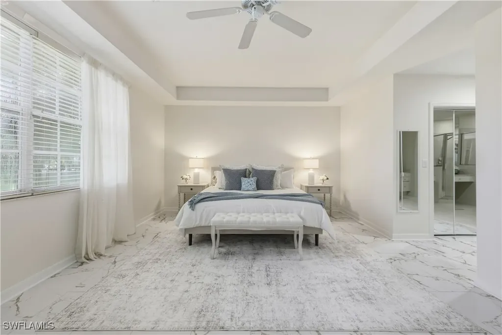 2150 Aberdeen Lane Naples FL 34109