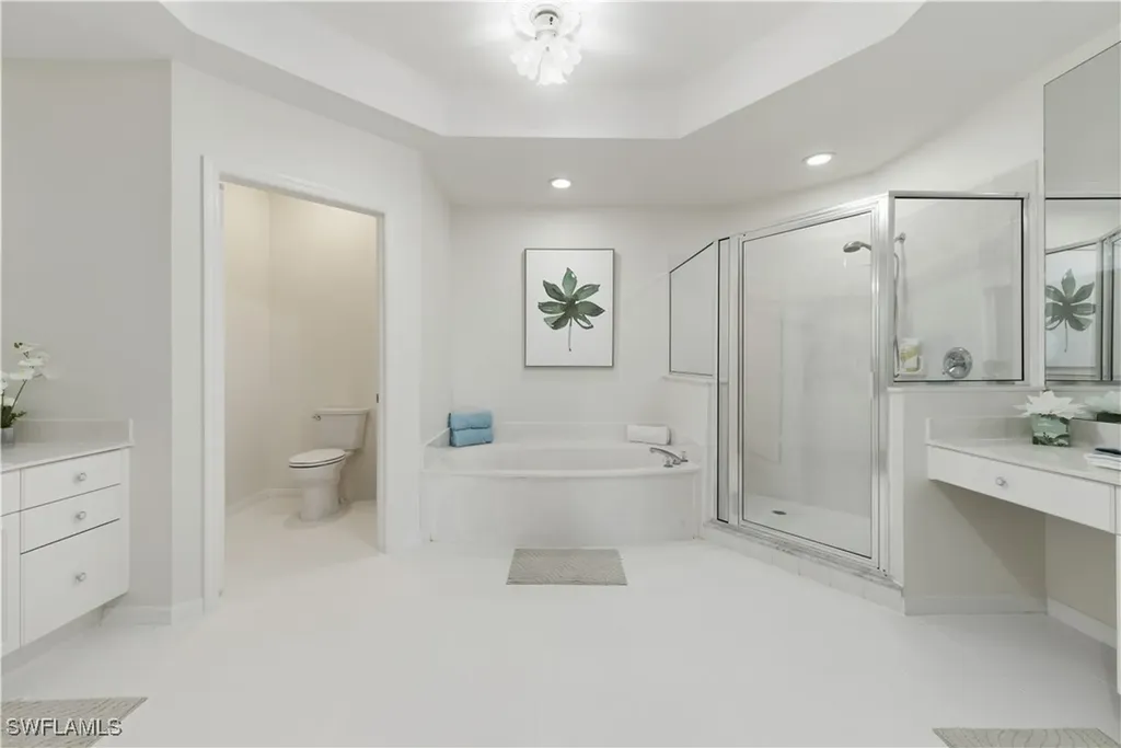 2150 Aberdeen Lane Naples FL 34109