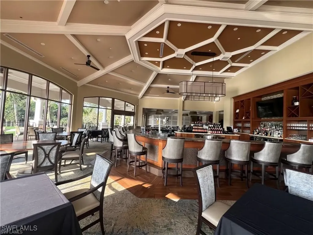 2150 Aberdeen Lane Naples FL 34109
