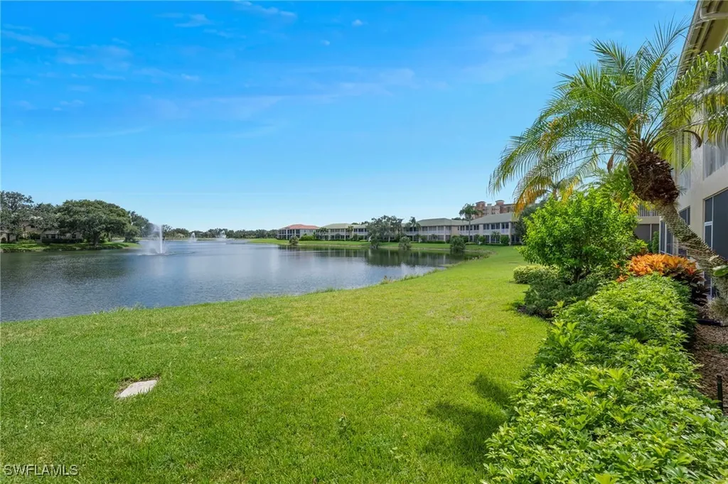 608 Vintage Reserve Lane Naples FL 34119