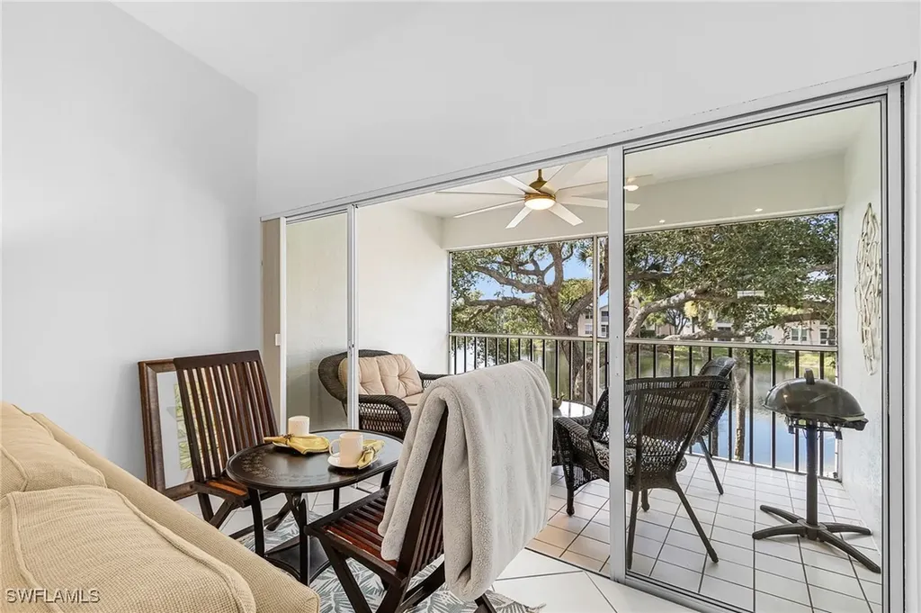 760 Wiggins Lake Drive Naples FL 34110