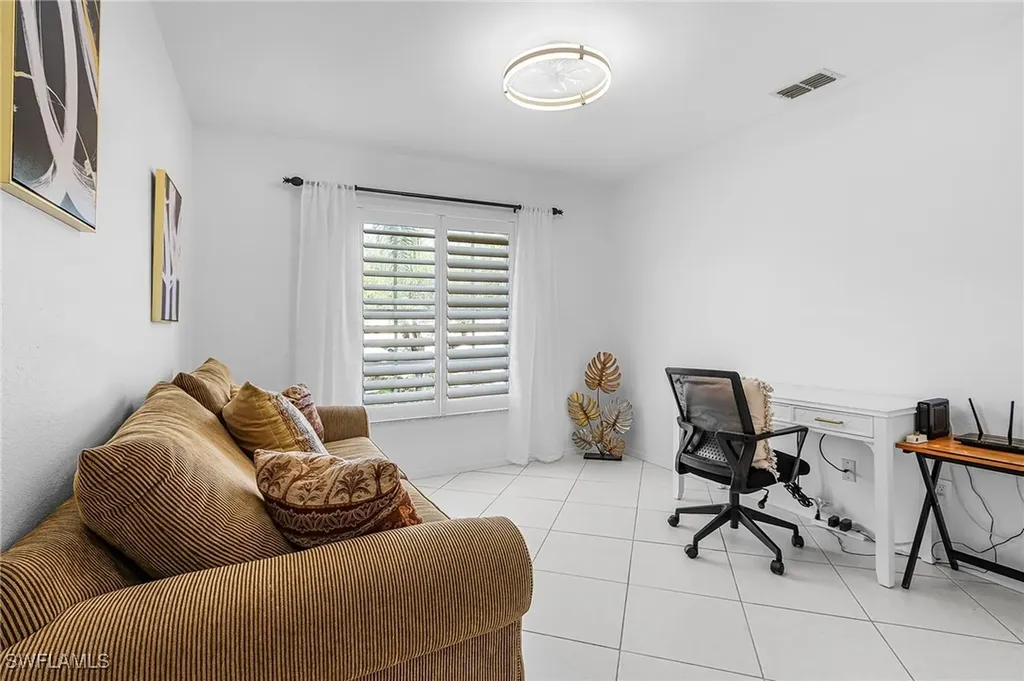 760 Wiggins Lake Drive Naples FL 34110