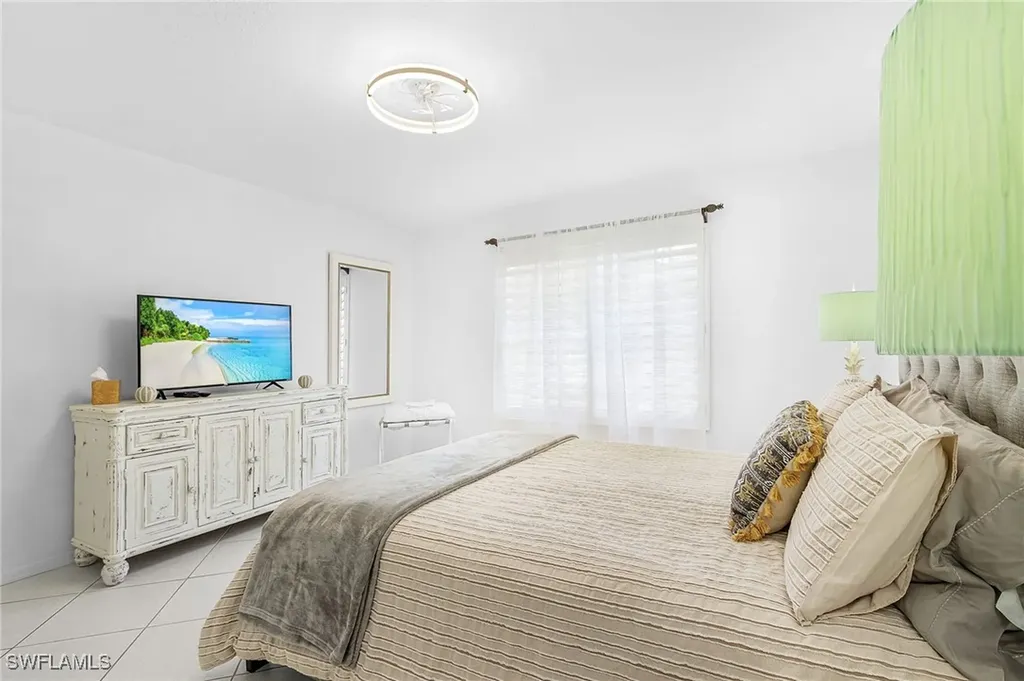 760 Wiggins Lake Drive Naples FL 34110