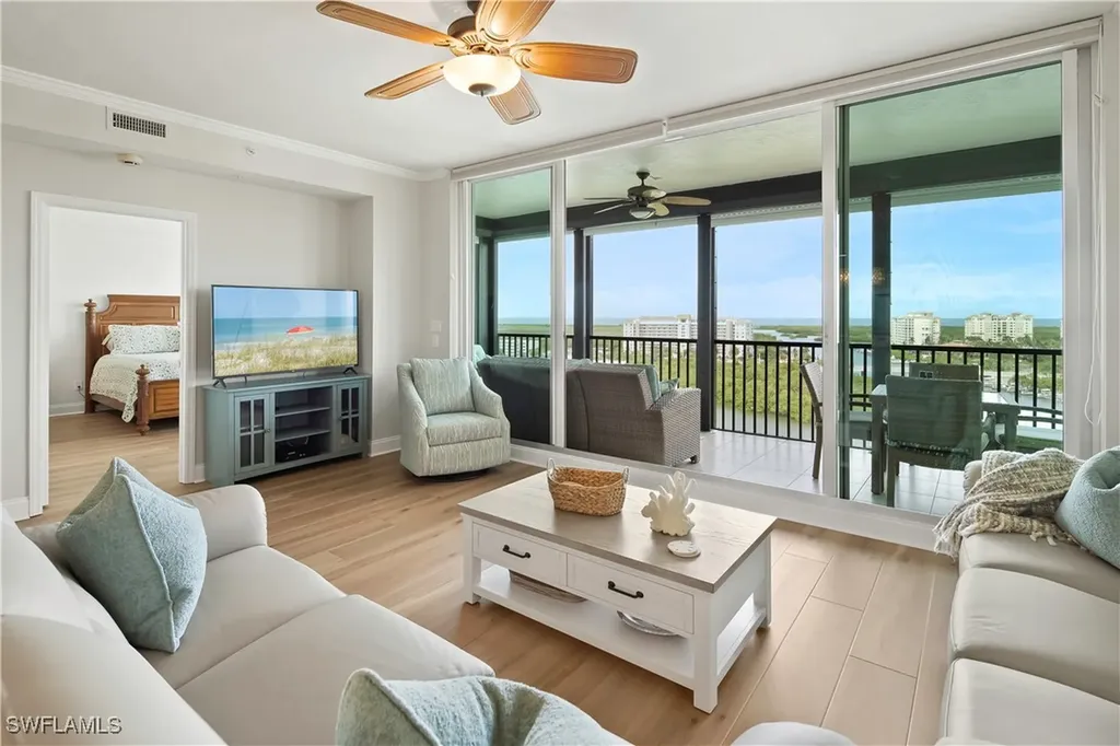 420 Cove Tower Drive Naples FL 34110