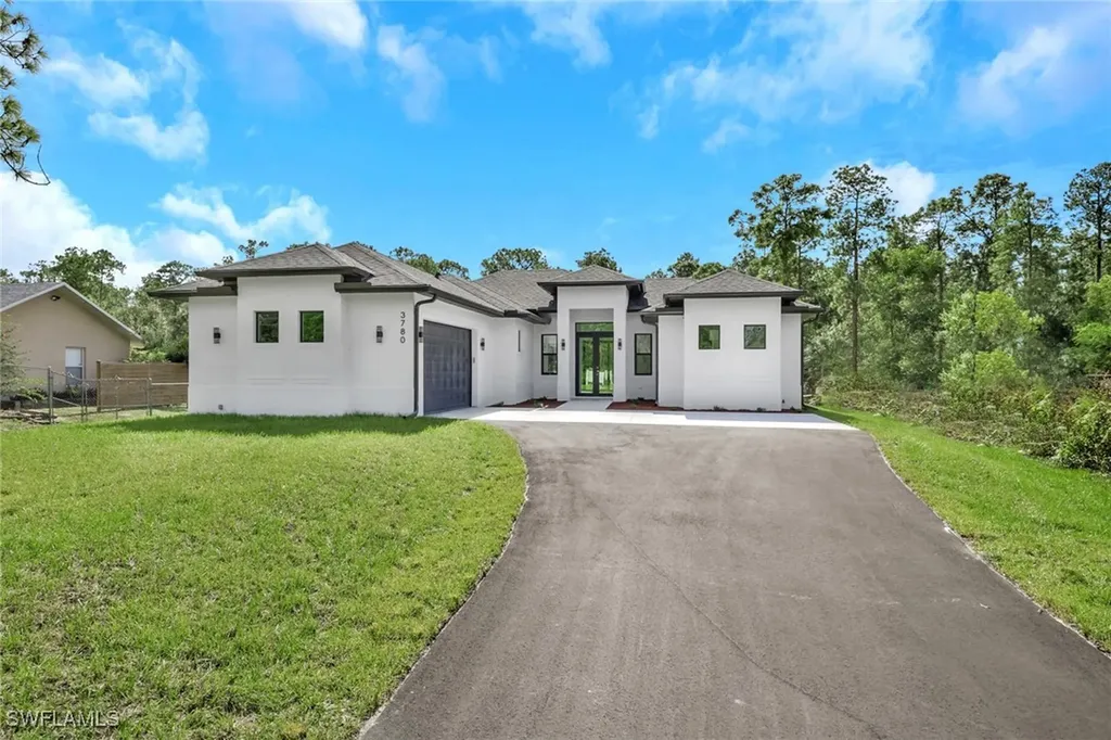 3780 6th Avenue SE Naples FL 34117