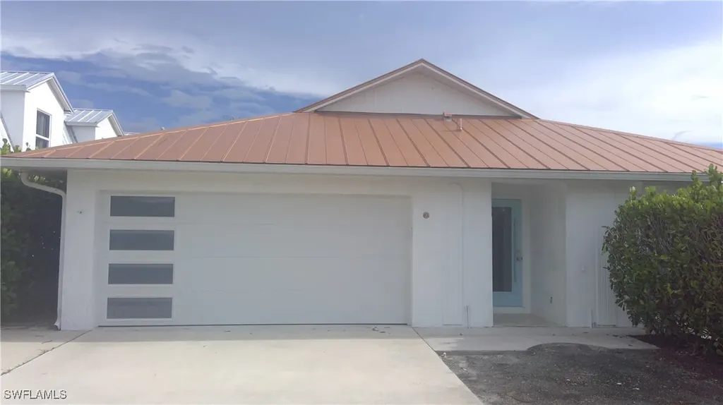 772 100th Avenue N Naples FL 34108