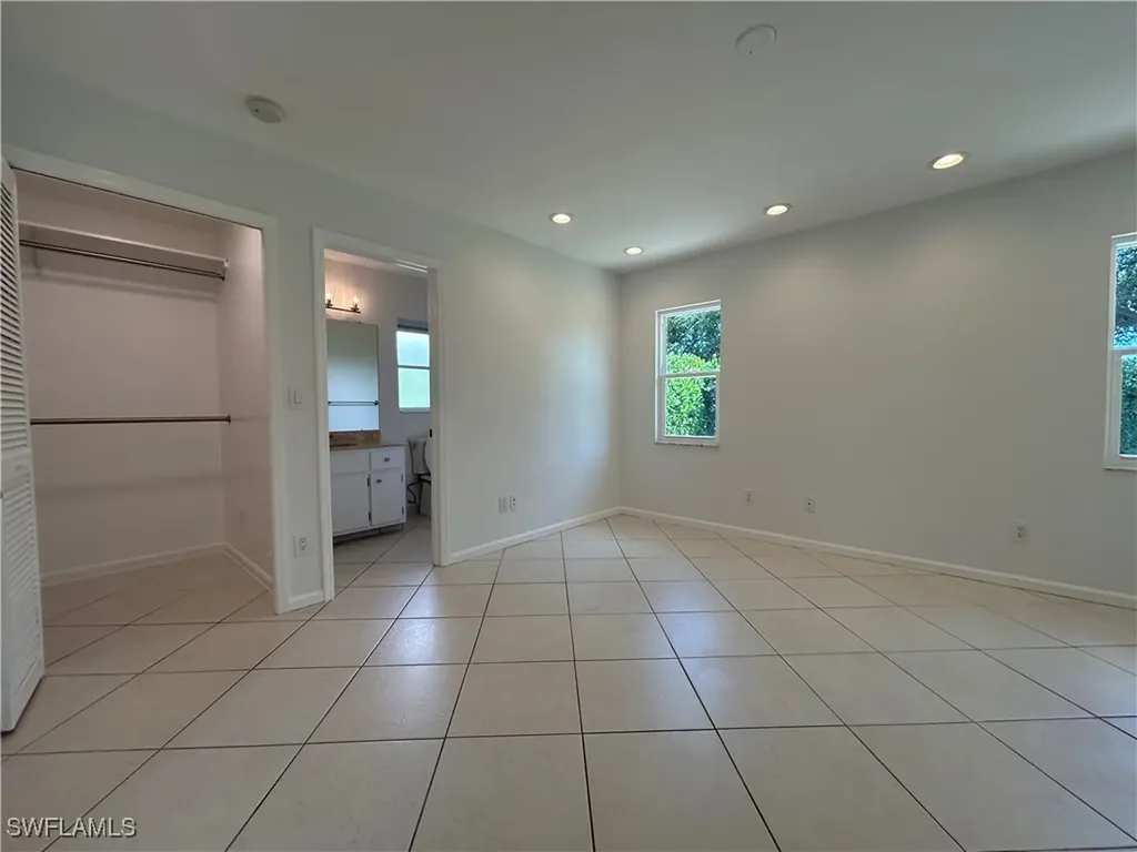772 100th Avenue N Naples FL 34108