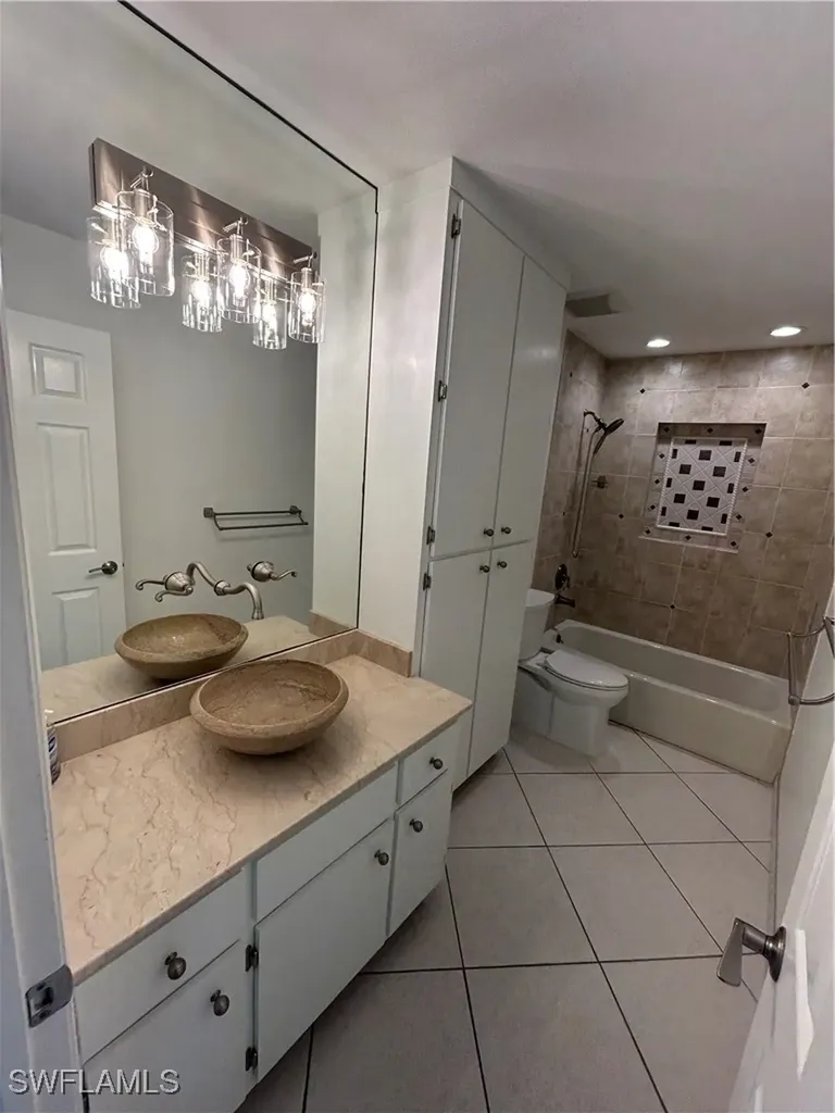 772 100th Avenue N Naples FL 34108