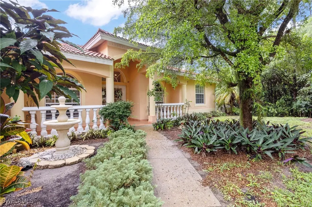 24300 Mountain View Drive Bonita Springs FL 34135