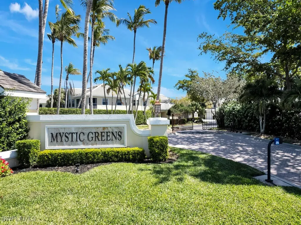 8515 Mystic Greens Way Naples FL 34113