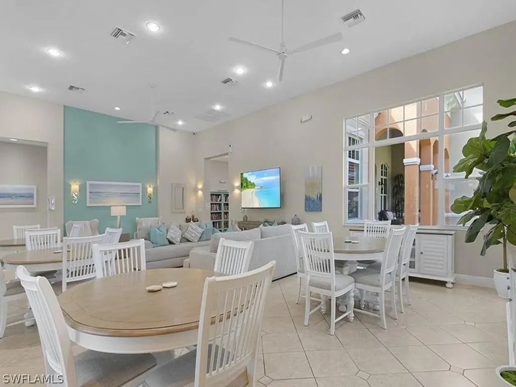 4450 Botanical Place Circle Naples FL 34112