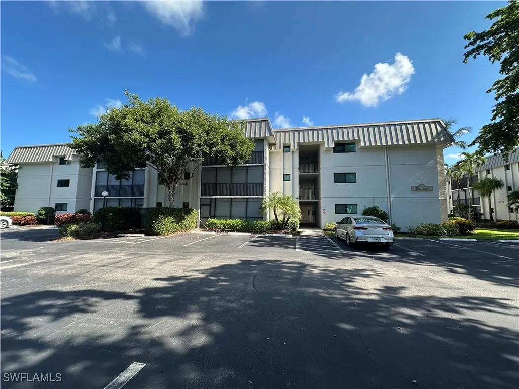 788 Park Shore Drive Naples FL 34103