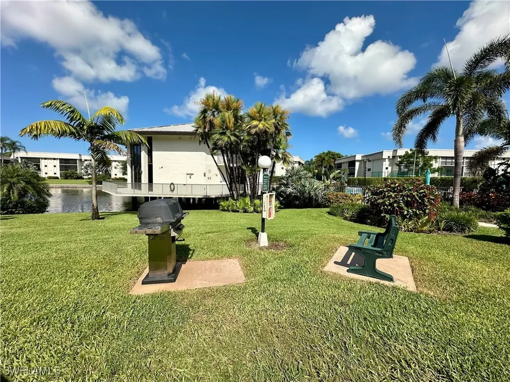 788 Park Shore Drive Naples FL 34103