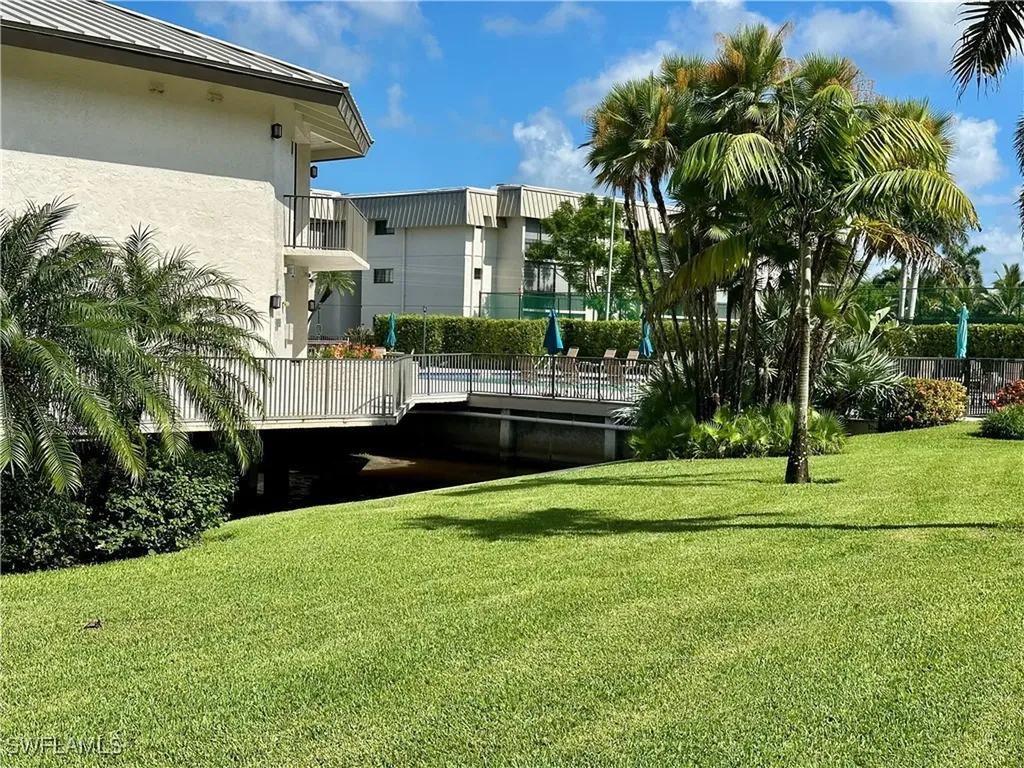 788 Park Shore Drive Naples FL 34103