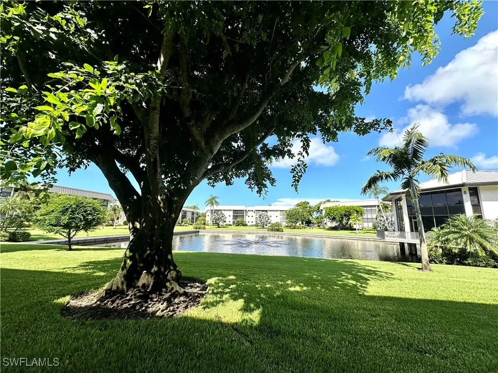 788 Park Shore Drive Naples FL 34103