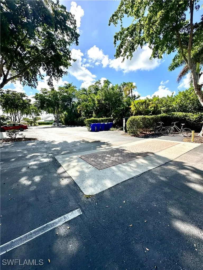 788 Park Shore Drive Naples FL 34103