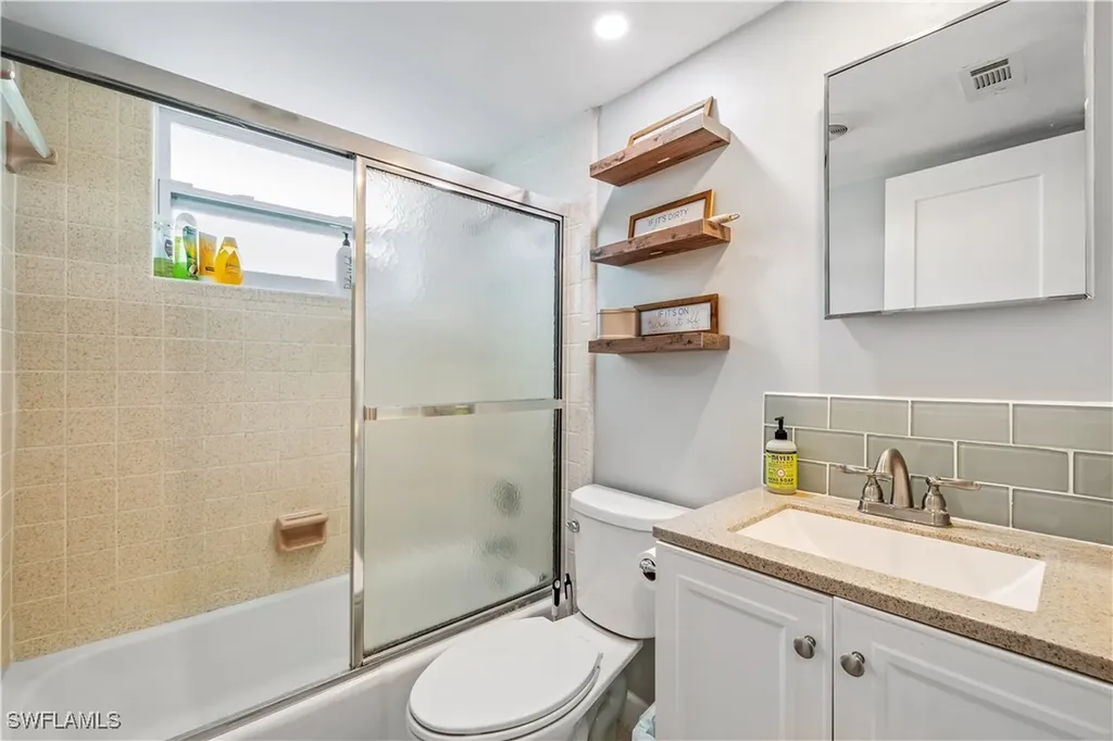 791 94th Avenue N Naples FL 34108