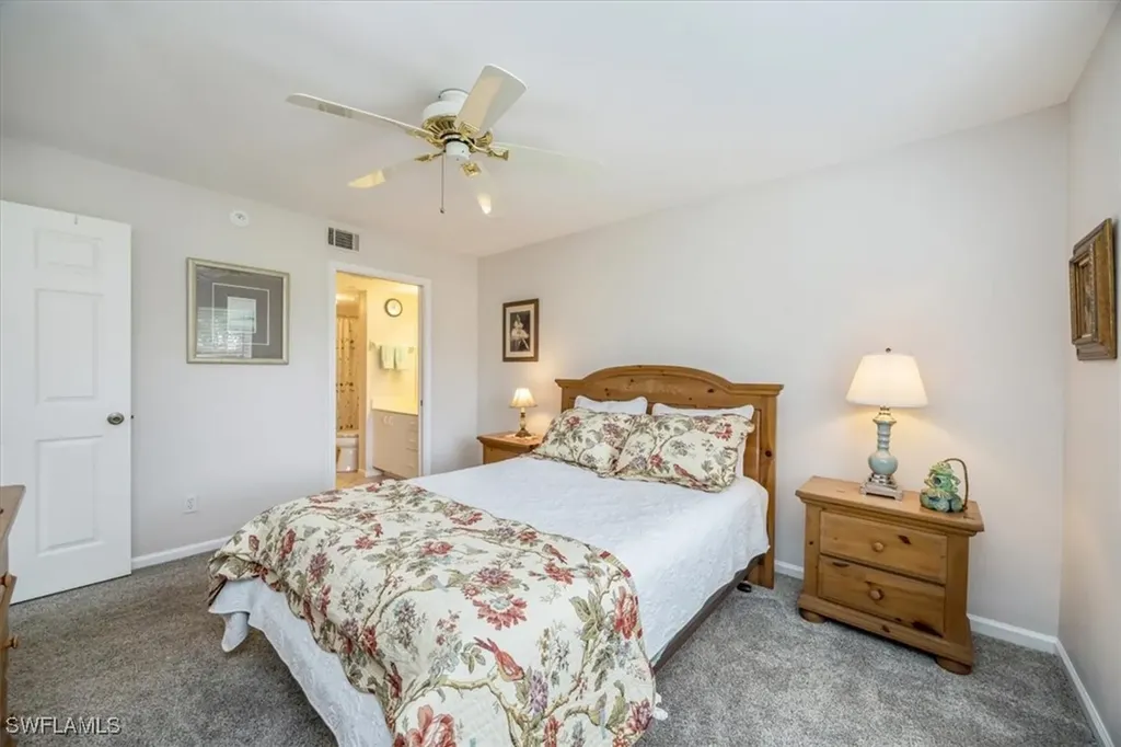 1051 Eastham Way Naples FL 34104