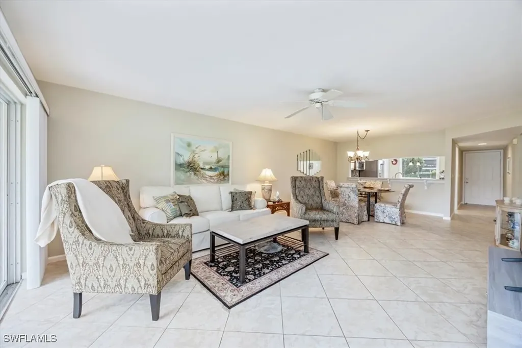 1051 Eastham Way Naples FL 34104
