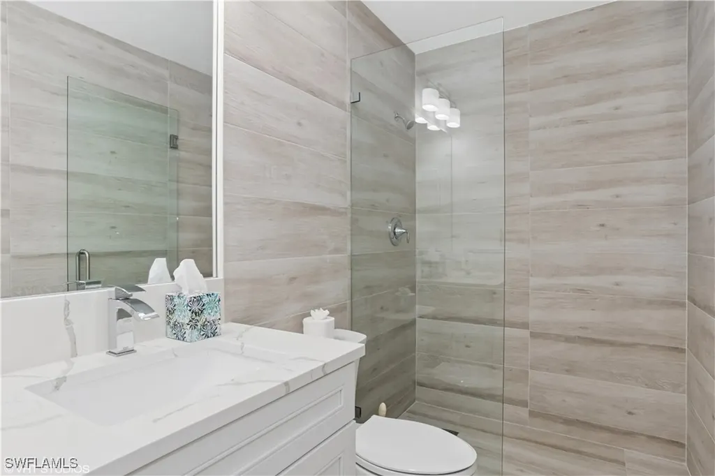 7048 Pelican Bay Boulevard Naples FL 34108
