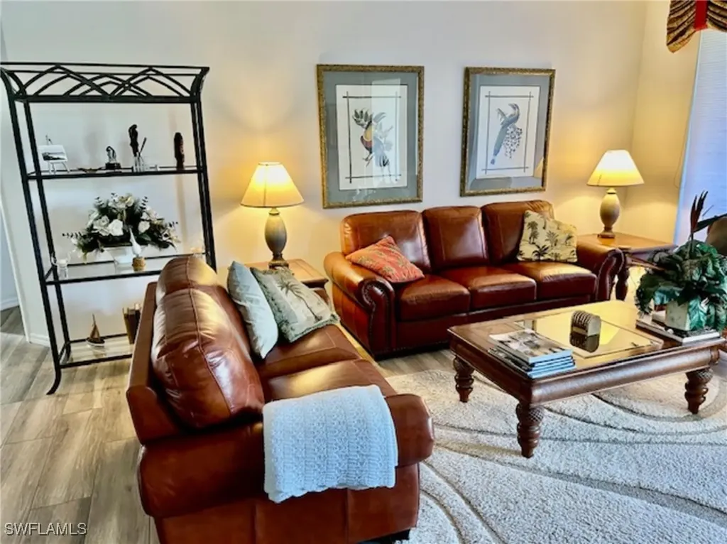 8225 Danbury Boulevard E Naples FL 34120